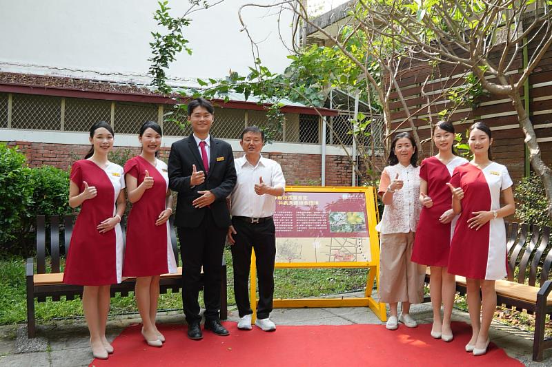 臺南大學感謝億威實業董事長邱慈意賢伉儷響應綠地認領行動，以實際投入支持校園環境維護，與南大共同推動永續理念落實於日常。