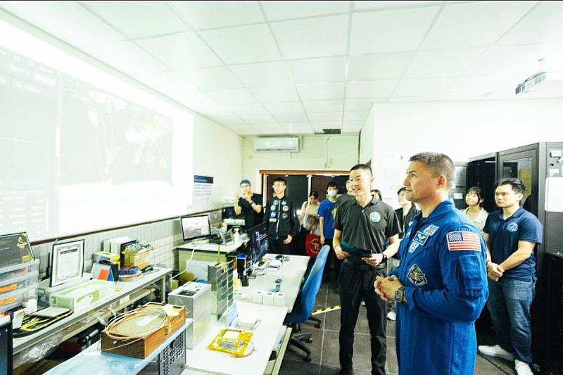 希望透過本次難得的交流機會，深化國內太空教育與國際視野。