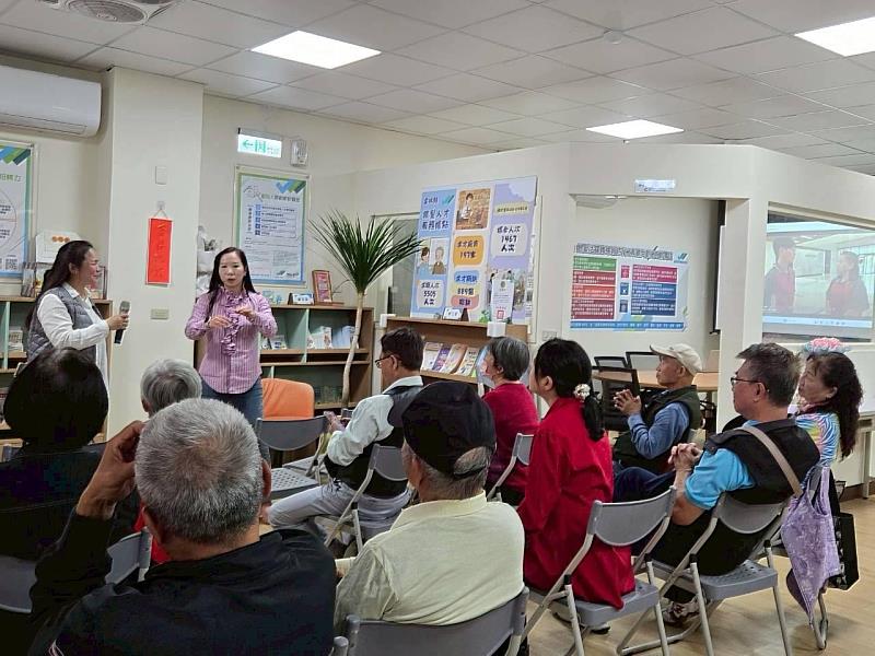 青銀共學×產學共創講座。（圖／中信科技大學提供）