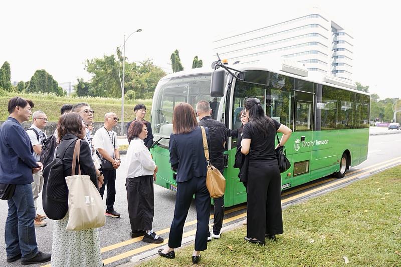 黃敏惠市長參訪超級應用數位平臺Grab。
