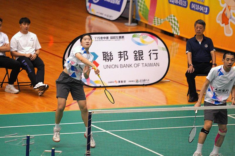 全中運羽球個人賽今日完賽 大同高中制霸高女單打、高雄中學雙打大包辦