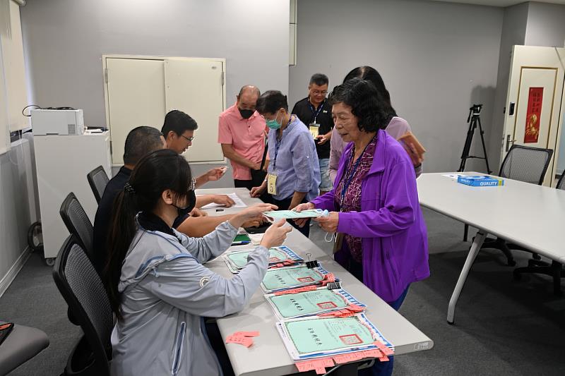 落實還地於民與居住正義 臺東豐榮豐樂區徵案 縣府4/24發狀儀式暨領取作業 讓地主提早規劃