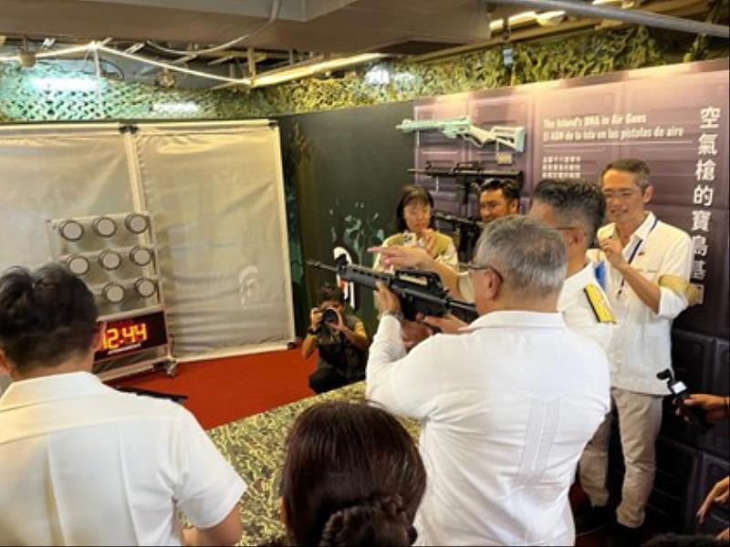 布里仙紐總理射擊體驗