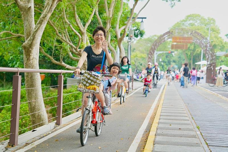 嘉義市優化城市環境 便利的公共交通讓遊客自由探索城市。