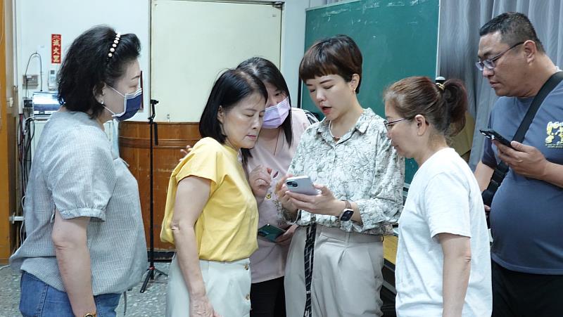 救國團高雄市團委會強化公益影像行銷力 百名義工齊聚學AI短影音