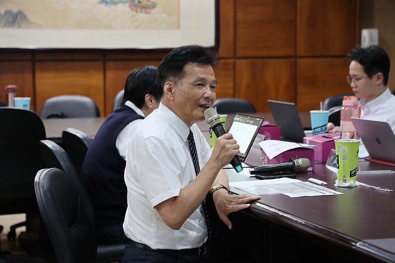 花蓮慈院陳星助副院長擔任東區全人推動執行中心副執行長，亦是此次健保轉型的靈魂人物，以醫療衛生豐富的閱歷和經驗及統籌能力，推動執行中心如期達標。