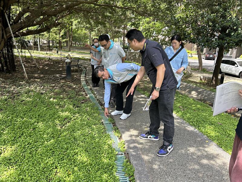 副市長林琨瀚代表市長高虹安前往凌雲公園視察。