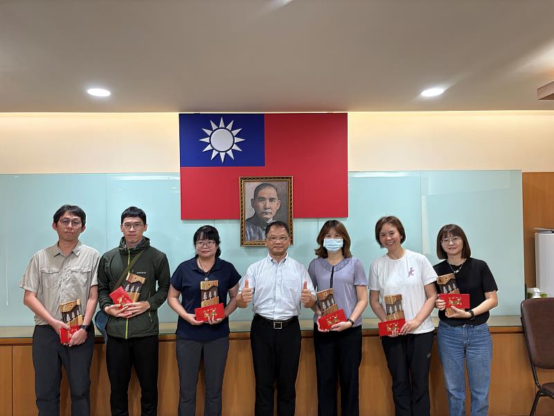 同日表揚114年度工作績優人員。