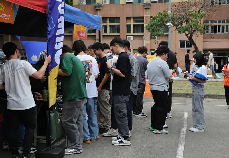 勤益科大「115年度校園就業博覽會」活動現況。