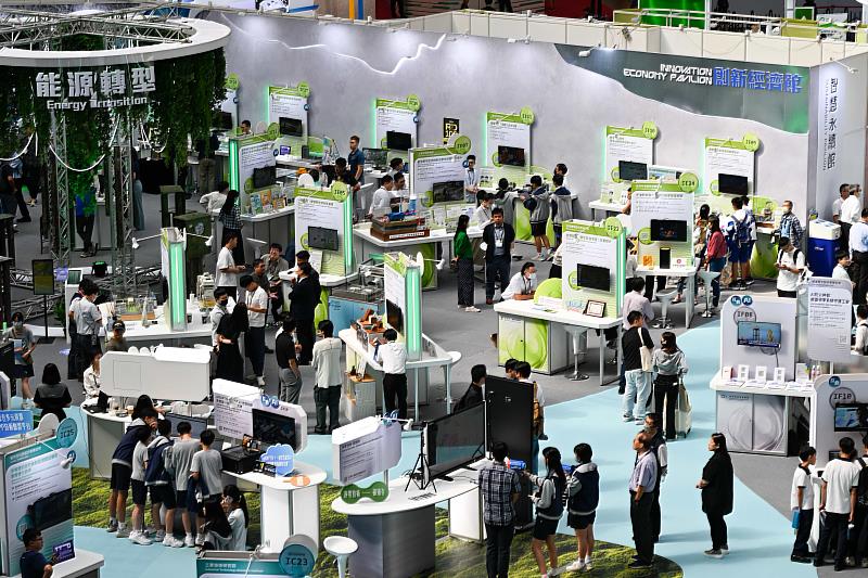 2025年創博會吸引超過50,000人次進場參觀，展出超過千項的發明技術及作品，展現臺灣的創新競爭力。（貿協提供）