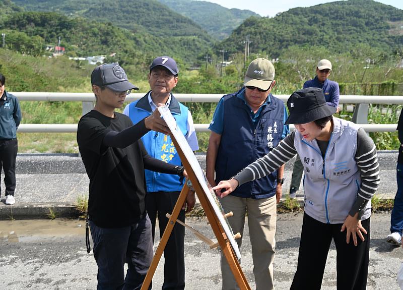 視察金崙溪及太麻里溪疏濬、災修工程 饒慶鈴：強化防洪韌性守護鄉親安全