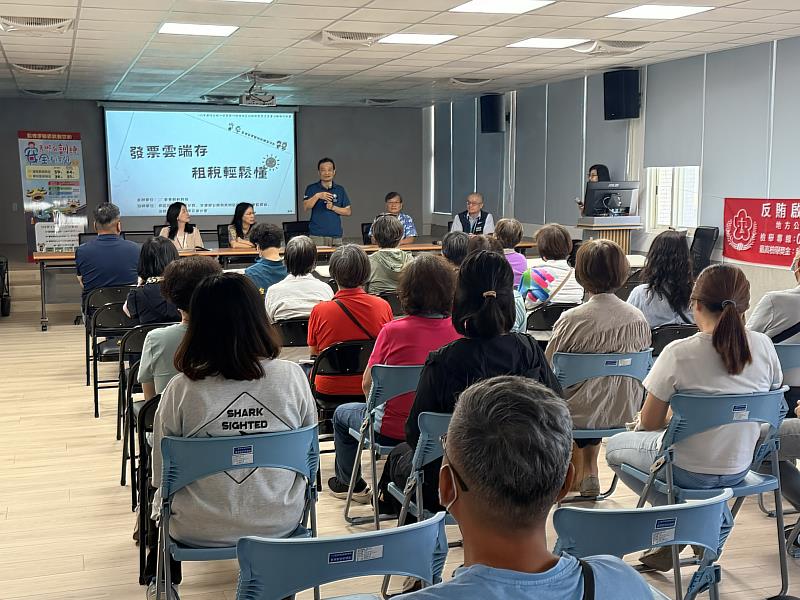 跨機關攜手相遇關山 臺東縣稅務局與鄉親開啟對話