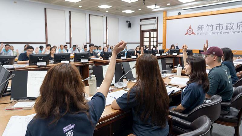 新竹市政府今（29）日召開「115年度青年事務委員會第一次大會」。