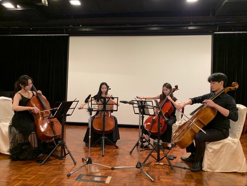 圖二、臺中場音樂學系大提琴四重奏表演。