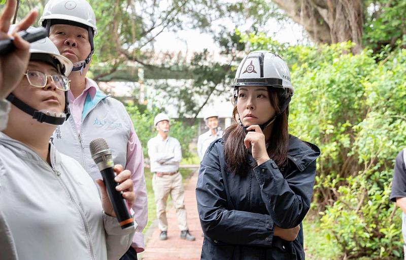 市長高虹安視察新竹神社第一期修復工程。