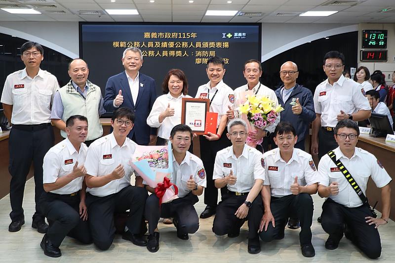 消防局隊員廖家政。