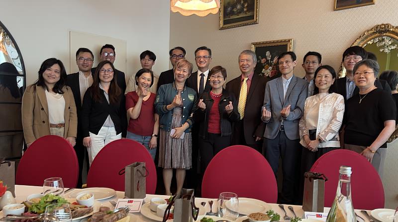 深化連結、在地扎根！徐佳青訪波蘭華沙僑社 盼共譜臺波經貿文化新篇章