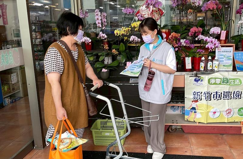 （資料照片）綠色商店（億客來）促銷活動宣導。