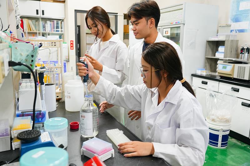 理工學院執行教育部「全球優秀青年學子來臺蹲點計畫」（TEEP），深化跨國合作。