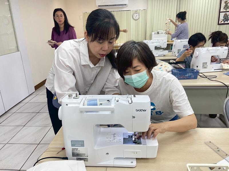 指導老師張淑玲老師。