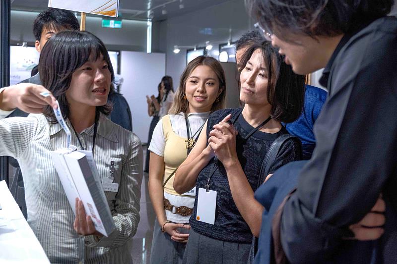 臺科大設計畢展61組作品亮相 從廢棄物再生到文化探討詮釋多元觀點