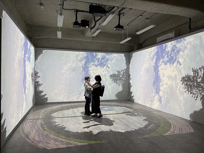 嘉義大學沉浸式投影展