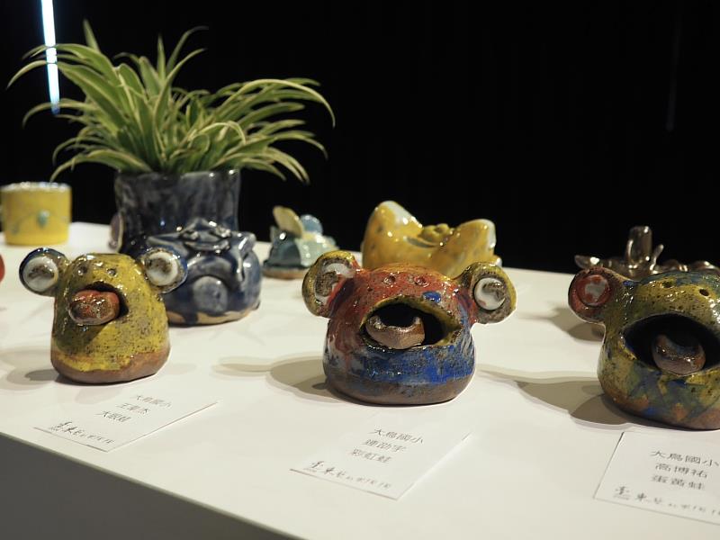 臺東藝起樂陶陶！師生陶藝作品展開幕