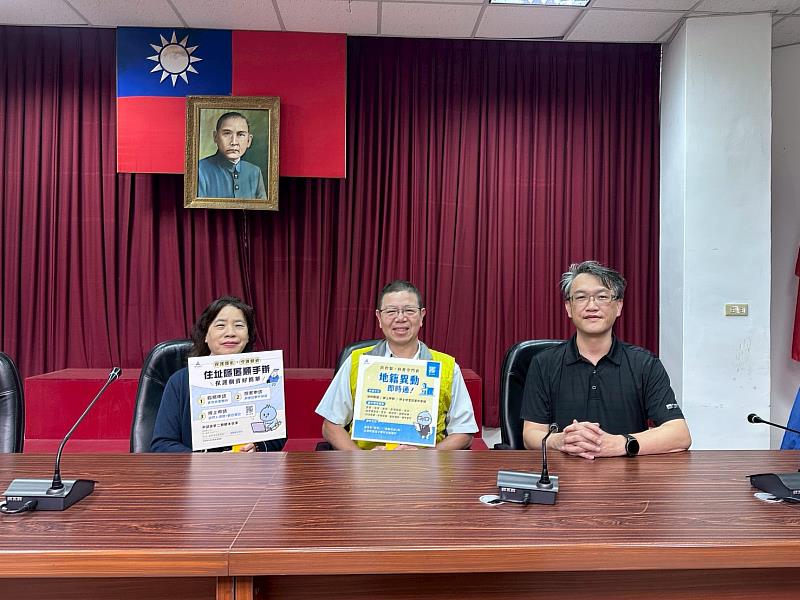 拜訪新竹市農會。左1為放款部林碧霞主任。