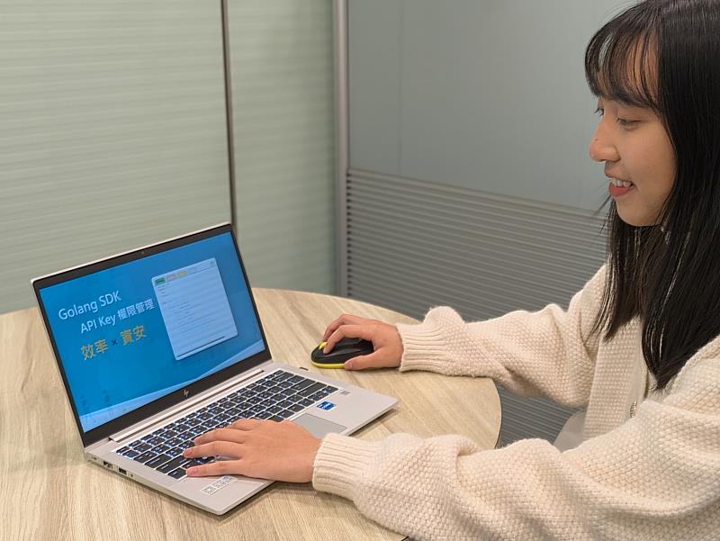 富邦證券持續推動程式交易創新,以擴大參與、強化安全為服務理念,全面升級新一代API。