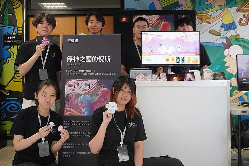 《無神之國的倪斯》為一款劇情導向的2D旅行戰鬥遊戲。