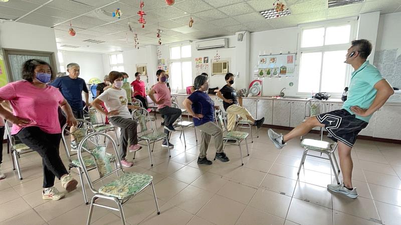 預防骨鬆趁現在 太保市衛生所「骨鬆肌少高風險運動營養班」開跑