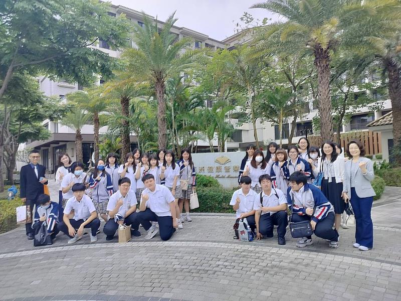 開南學園師生參訪亞洲健康智慧園區。