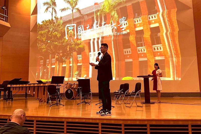 南大國際長蒲盈志向韓國教育交流團介紹校務發展與國際合作成果，展現南大推動全球交流與跨域人才培育的辦學特色。