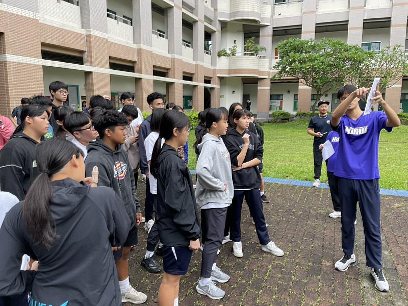 定向越野體驗說明。