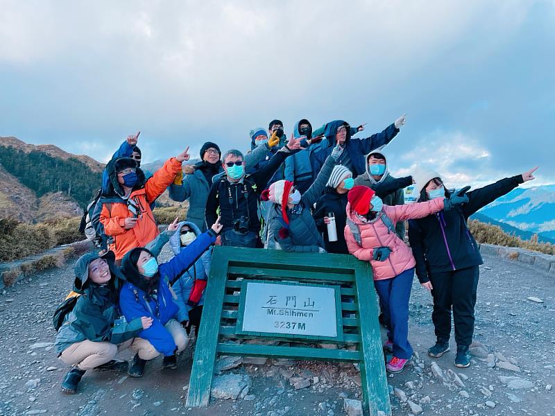石門山。