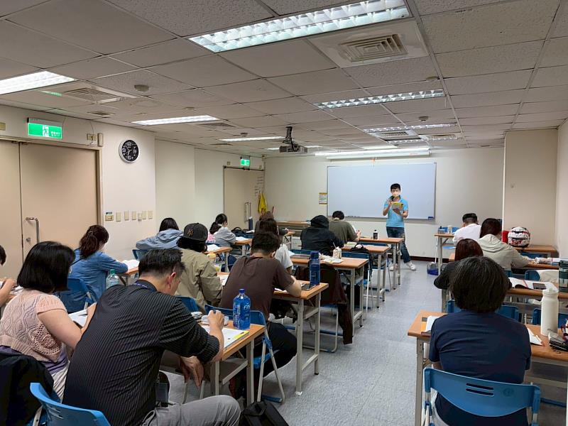 115年度產業人才投資方案「多益英文實務班第01期」結業式