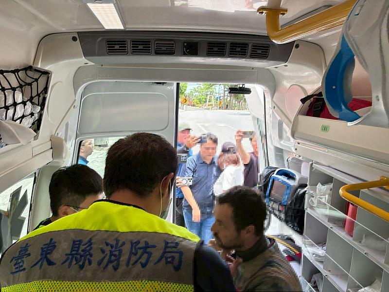 東河鄉山域搜救任務圓滿完成 科技救災與跨單位協作成功營救受困外籍人士