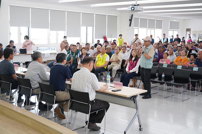 與會農民業者提供寶貴意見。