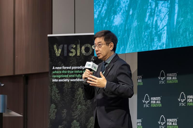 農業部林業及自然保育署林華慶署長致詞。