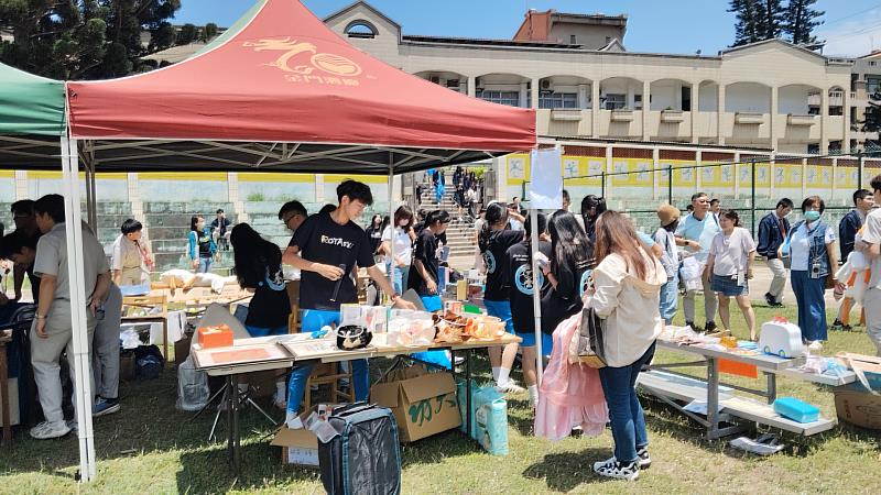 青年造夢做公益－二手市集傳遞愛心與永續理念