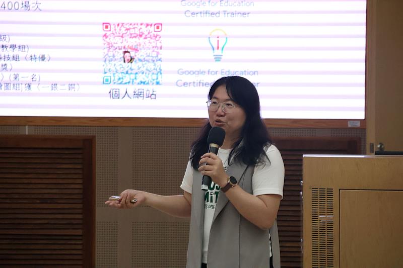 南大通識教育中心邀請講師分享跨域學習歷程，從人文背景跨足科技領域，鼓勵學生發展跨域整合與自主探索能力。