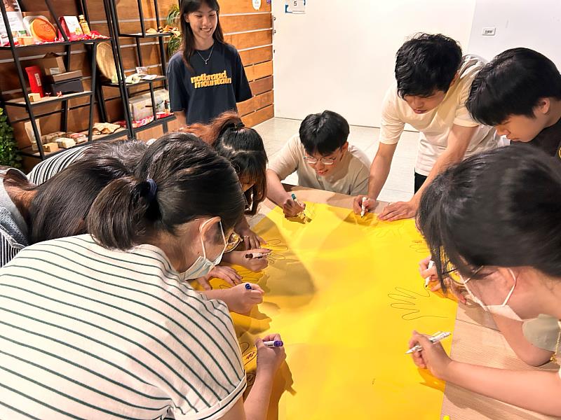 用AI玩轉竹南！暑期最強「AI冒險記」熱烈開跑