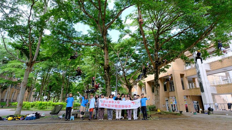 全體同學與講師進行大合照。