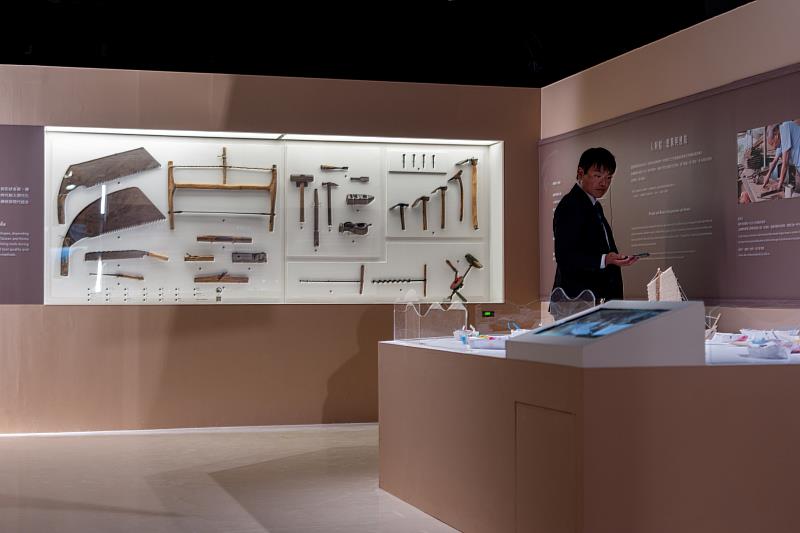 展品包含韓國首次來臺的傳統造船工具等文物。