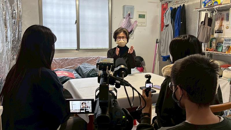 南華大學傳播系畢展《影影謀代誌》於5月22日至24日在嘉義文創園區登場，畢展現場設有獨立空間的放映廳，播放同學的影音作品。