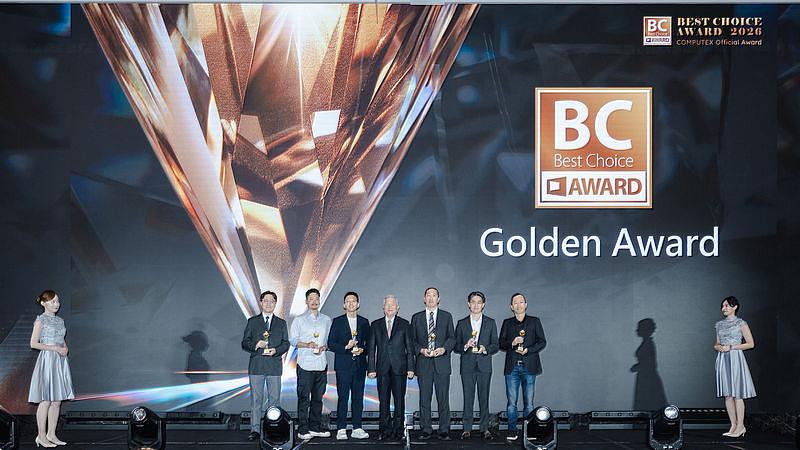 COMPUTEX官方獎項Best Choice Award 2026得獎廠商正式公布，邀請總統府沈榮津資政頒發金獎獎項。