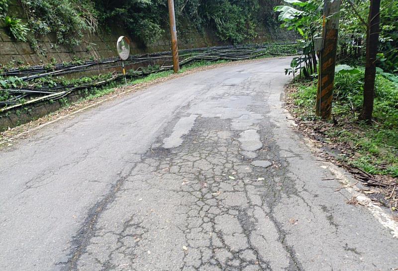 守護山林通行安全 大雪山林道路面改善工程5/25至5/29實施交通管制