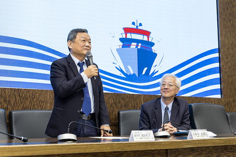 中航戴聖堅總經理表示由衷希望海大學子未來能有機會加入中航這個大家庭。