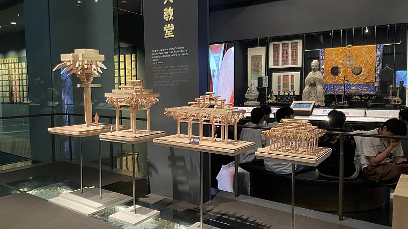 參展作品照片：「福州華林寺大殿」。