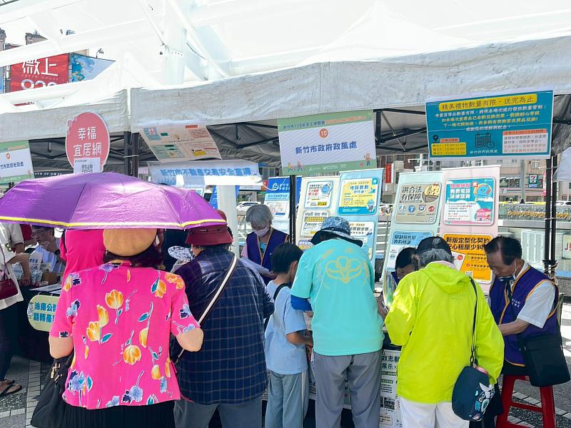 志工廉潔宣導照片-繪本導讀